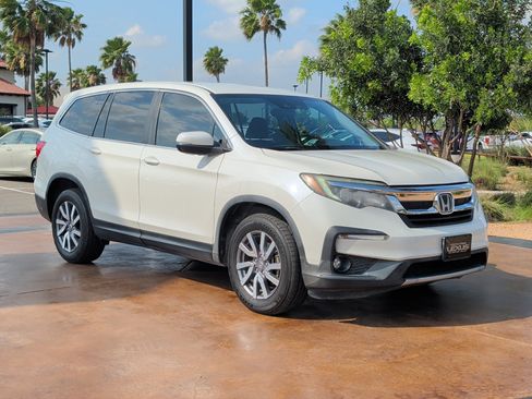 Used 2019 Honda Pilot EX image 1