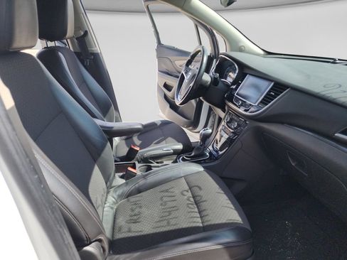 Used 2019 Buick Encore Sport Touring w/ Safety Package FWD image 27