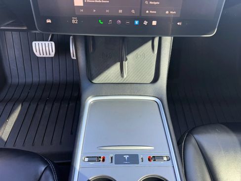Used 2022 Tesla Model 3 Performance AWD/4WD image 15