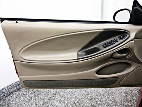 Used 2003 Ford Mustang GT Premium image 7