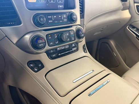 Used 2018 GMC Yukon XL Denali AWD/4WD image 55