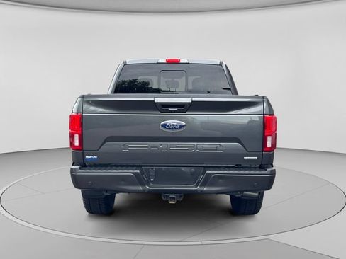 Used 2019 Ford F150 Lariat w/ Equipment Group 502A Luxury AWD/4WD image 4
