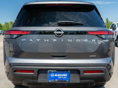 Used 2025 Nissan Pathfinder SV AWD/4WD image 7
