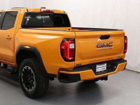 New 2026 GMC Canyon AT4 w/ Technology Plus Package image 9