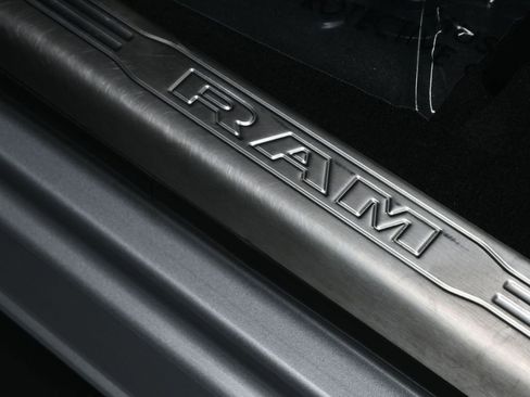 Used 2023 RAM 2500 Limited image 8