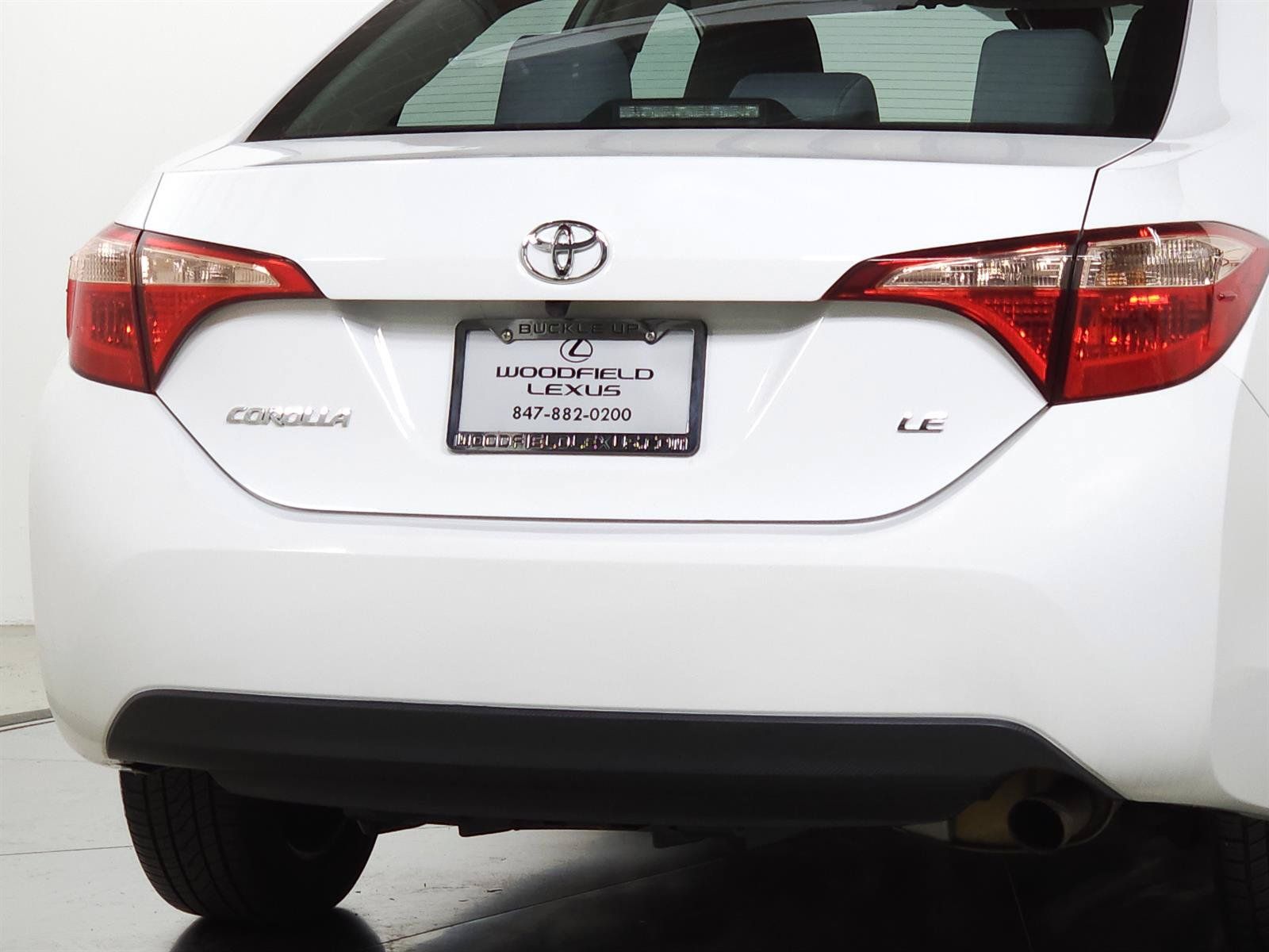 Used 2018 Toyota Corolla LE FWD image 8