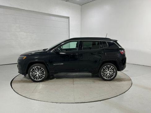 Used 2022 Jeep Compass Limited w/ Elite Group AWD/4WD image 22