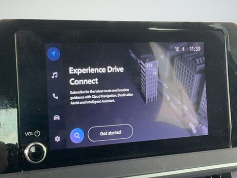 Used 2024 Toyota Prius FWD image 15