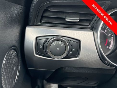 Used 2022 Ford Mustang Premium image 23