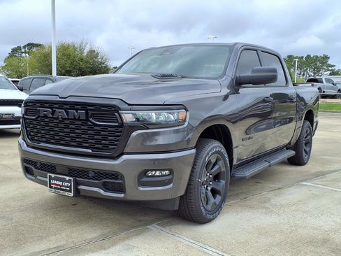 New 2026 RAM 1500 Express image 3