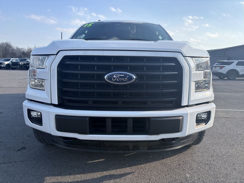 Used 2015 Ford F150 XLT w/ Equipment Group 302A Luxury image 9