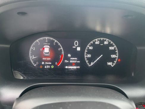 Used 2024 Honda HR-V LX image 18