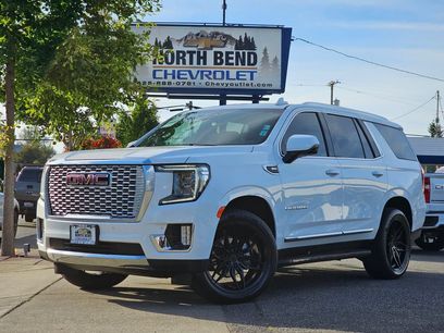Used 2021 GMC Yukon SLT w/ SLT Premium Package