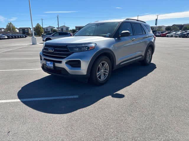 Used 2020 Ford Explorer XLT RWD image 1