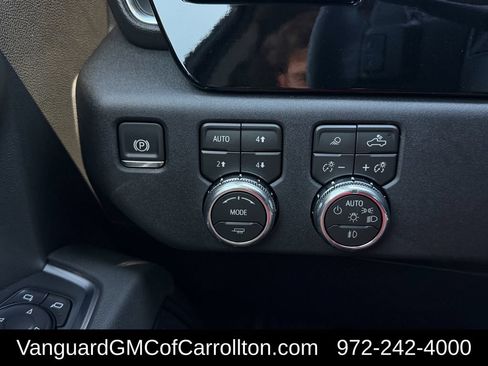 New 2026 GMC Sierra 1500 Elevation w/ Elevation Premium Package AWD/4WD image 18