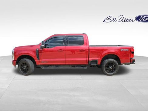 Certified 2025 Ford F250 Lariat w/ Black Appearance Package AWD/4WD image 8