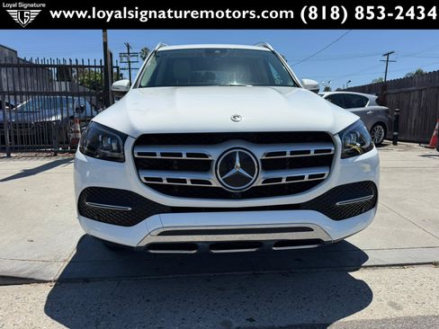 Used 2021 Mercedes-Benz GLS 450 4MATIC image 2