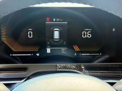 New 2026 Kia Carnival EX FWD image 35