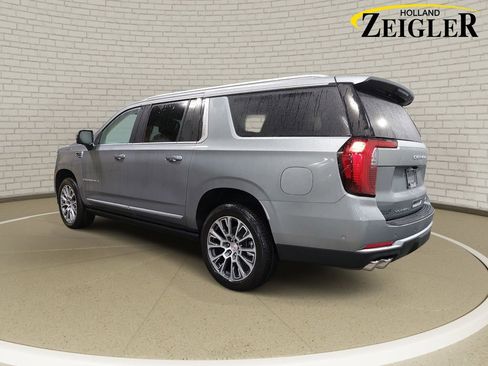 New 2026 GMC Yukon XL Denali w/ Sun & Power Step Package image 7