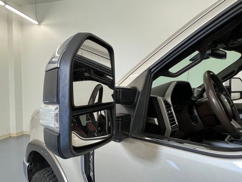 Used 2018 Ford F250 King Ranch w/ King Ranch Ultimate Package image 21