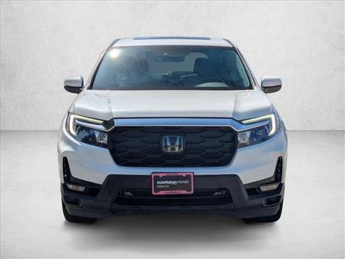 Used 2023 Honda Passport EX-L image 2