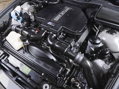 Used 2003 BMW M5 image 85