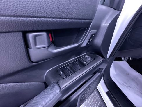 Used 2025 Toyota 4Runner TRD Sport Premium AWD/4WD image 4
