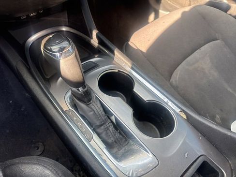 Used 2019 Chevrolet Malibu LT image 13