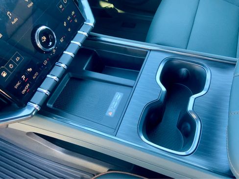 New 2026 GMC Acadia AT4 w/ LPO, Floor Liner Package image 49