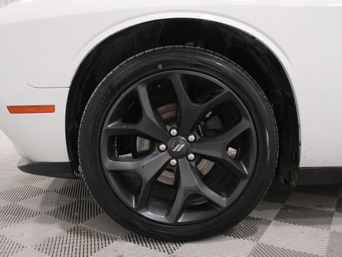 Used 2020 Dodge Challenger SXT w/ Blacktop Package image 31