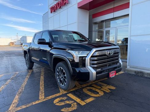 New 2026 Toyota Tundra Limited image 5