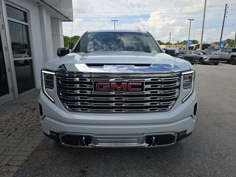 New 2026 GMC Sierra 1500 Denali w/ Denali Reserve Package AWD/4WD image 2