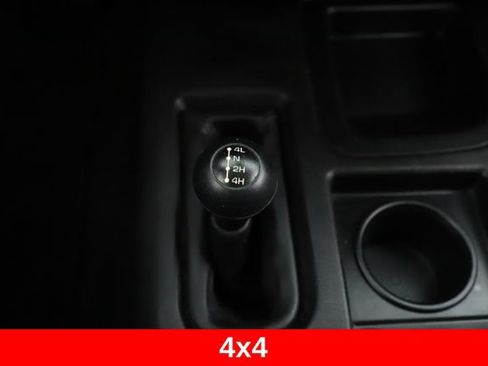 Used 2018 RAM 2500 Tradesman w/ Chrome Appearance Group AWD/4WD image 21