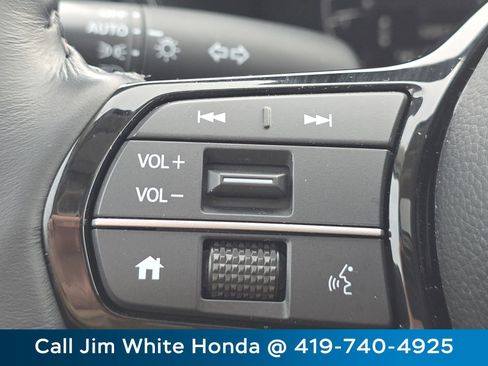 Certified 2023 Honda CR-V EX-L image 33