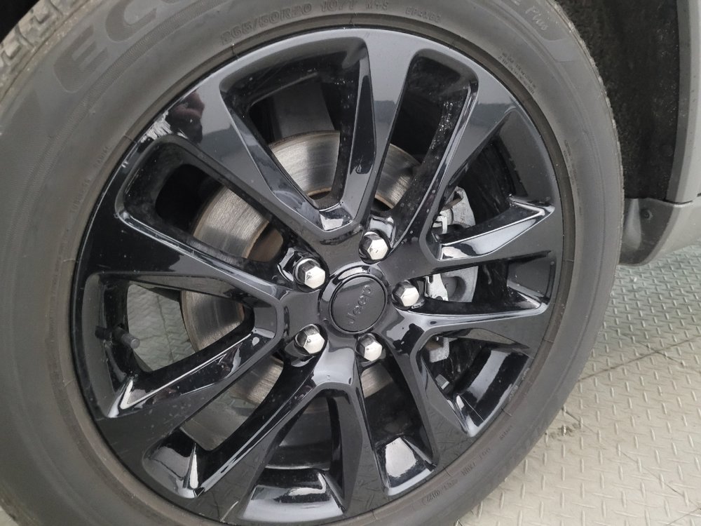 Used 2022 Jeep Grand Cherokee Laredo X AWD/4WD image 31