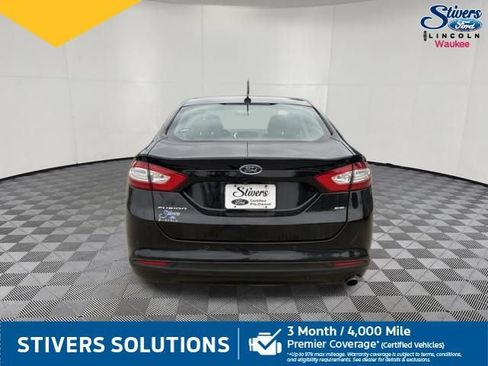 Used 2016 Ford Fusion SE FWD image 10