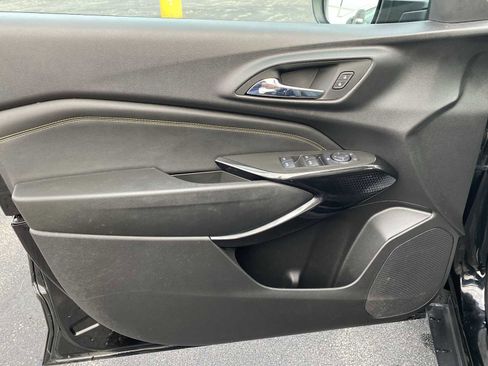 Used 2024 Chevrolet Trax ACTIV w/ Sunroof Package image 22