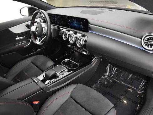 Used 2023 Mercedes-Benz CLA 250 image 15