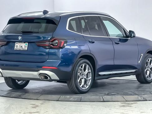 Used 2024 BMW X3 xDrive30i w/ Premium Package w/ZPA AWD/4WD image 2