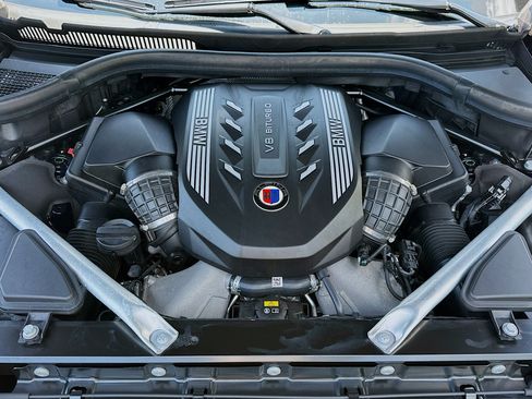 Used 2022 BMW ALPINA XB7 AWD/4WD image 31