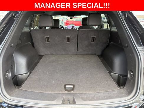 Used 2023 Chevrolet Blazer Premier w/ Driver Confidence II Package FWD image 13