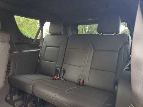 Used 2021 GMC Yukon XL Denali AWD/4WD image 12