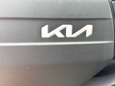 New 2026 Kia K4 LXS FWD image 24
