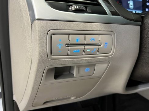 Used 2018 Genesis G80 3.8 image 31