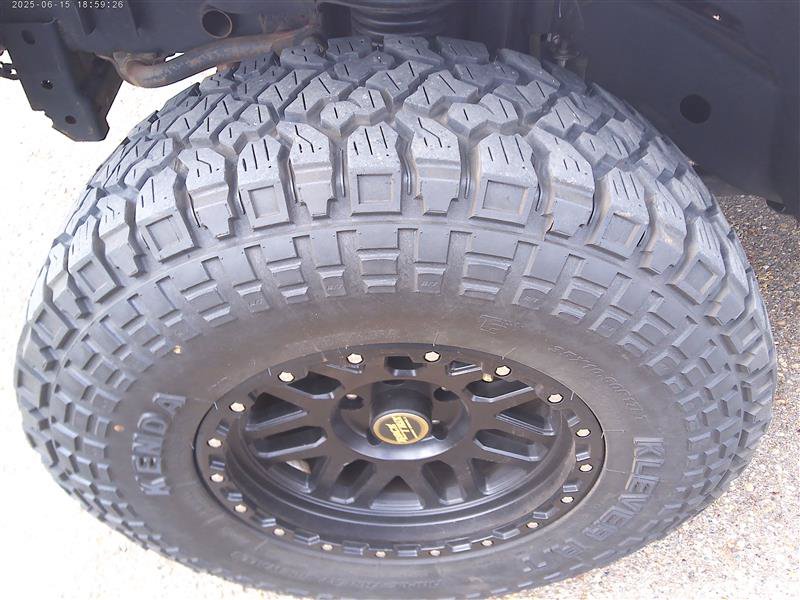 Used 2015 Jeep Wrangler Unlimited Sahara AWD/4WD image 21