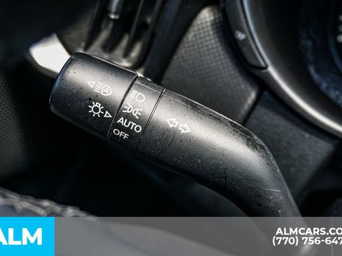Used 2025 MAZDA CX-50 AWD 2.5 S w/ Premium Package image 38