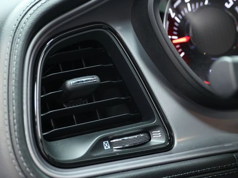 Used 2023 Dodge Challenger R/T Scat Pack w/ Plus Package image 21