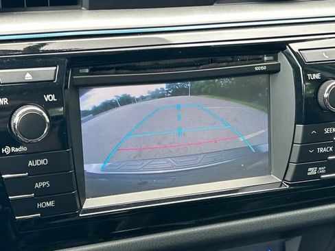 Used 2015 Toyota Corolla LE Premium FWD image 58