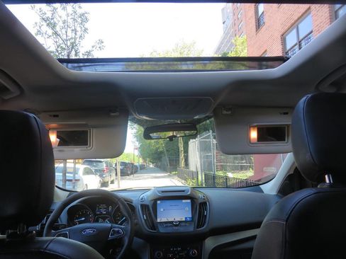 Used 2018 Ford Escape SEL AWD/4WD image 13