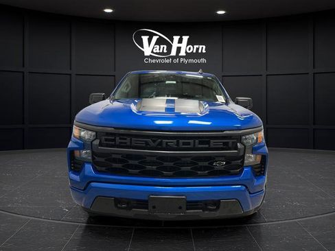 Used 2022 Chevrolet Silverado 1500 Custom w/ Rally Edition AWD/4WD image 2